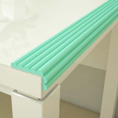 adhesive mat